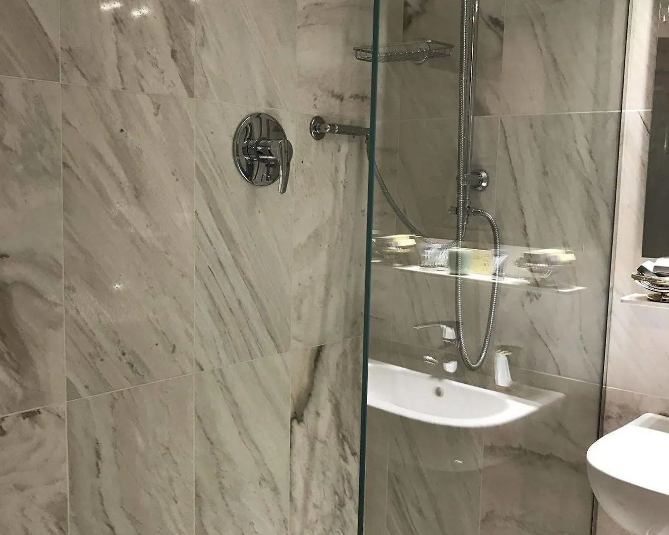 Suite S.Andrea Mântua